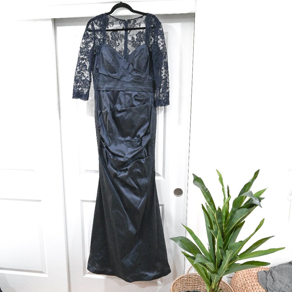 Rickie Freeman For Teri Jon Size 12 Lace Sleeve with Mermaid Style Bottom Gown - Picture 2 of 11